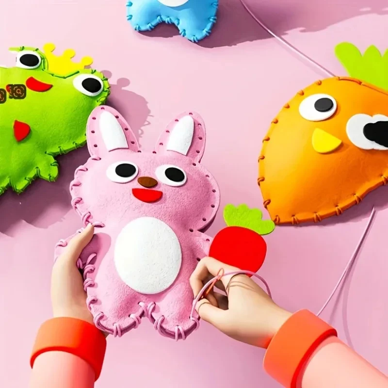Kit de couture enfant 8 pièces – Peluches animaux en feutrine