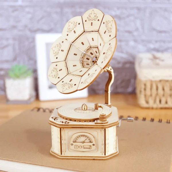 Puzzle 3D en bois à assembler – Boîte à musique gramophone vintage